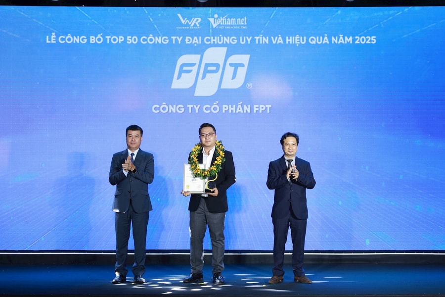 FPT đứng đầu trong Top 50 Công ty đại chúng uy tín và hiệu quả nhất Việt Nam 2025