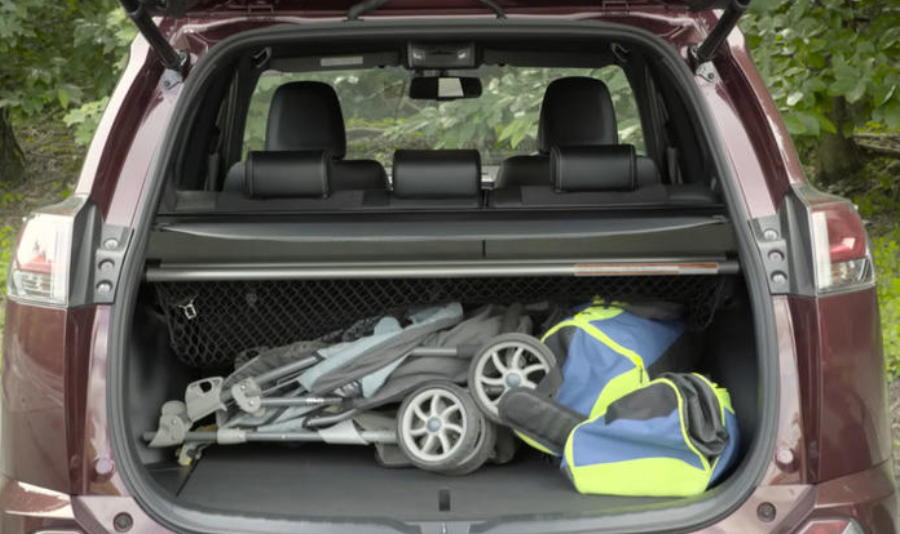 Cách mở cốp xe khi bình ắc quy đã chết