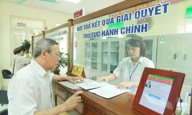 Nghiên cứu thu phí '0 đồng' khi thực hiện thủ tục hành chính trực tuyến