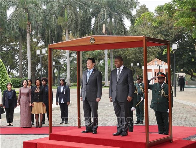 Lễ tiễn Chủ tịch nước Lương Cường và Phu nhân thăm cấp Nhà nước Angola
