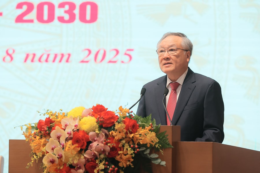 Văn phòng Chính phủ phải tham mưu những chính sách vượt trội để Việt Nam đi tắt đón đầu lĩnh vực mới