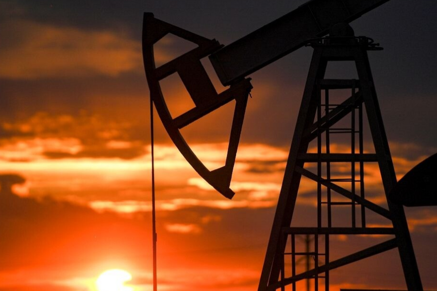 Nga xoay trục dầu sang Trung Quốc sau đòn thuế của Mỹ với Ấn Độ