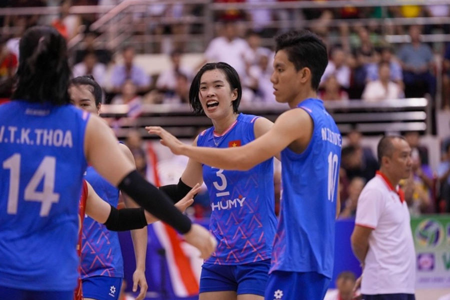 Thắng ngược Thái Lan, tuyển bóng chuyền nữ Việt Nam vô địch chặng 2 SEA V.League 2025