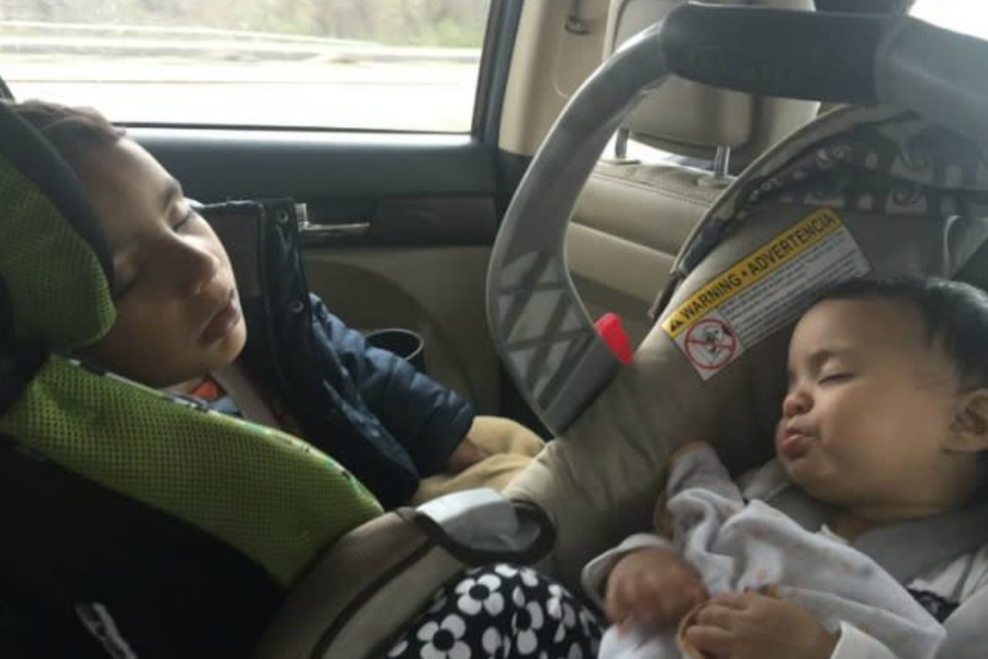 Cách đề phòng sốc nhiệt và tử vong trong xe nóng