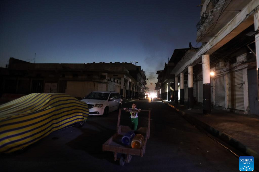 Iraq mất điện toàn quốc giữa đợt nắng nóng kỷ lục