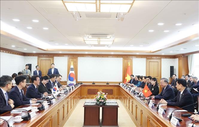 Tăng cường hợp tác kinh tế, gắn kết lợi ích bền chặt Việt Nam – Hàn Quốc