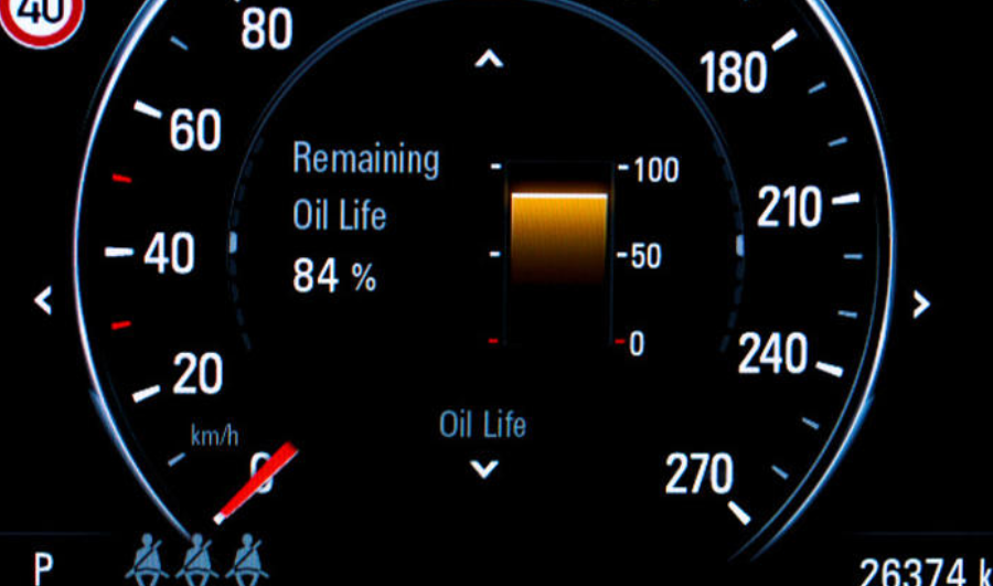 Đồng hồ báo dầu trên xe hiện đại chính xác đến đâu?