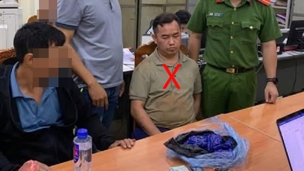 Sơn La: Bắt quả tang đối tượng mua bán 6.000 viên hồng phiến