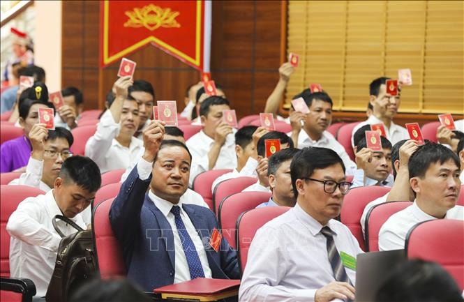 Ban Bí thư yêu cầu tiến hành đổi Thẻ đảng viên trong toàn Đảng