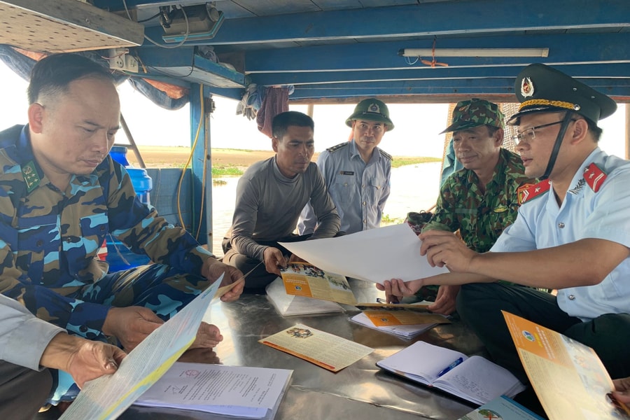 Ninh Bình: Đóng cửa các bến cá tự phát nếu để tàu cá có chiều dài từ 15m trở lên vào bốc dỡ hải sản trái phép