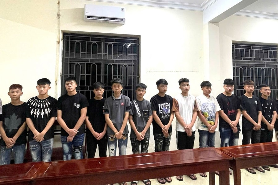 Ninh Bình: Khởi tố 18 đối tượng mang theo hung khí rượt đuổi nhau gây mất an ninh trật tự