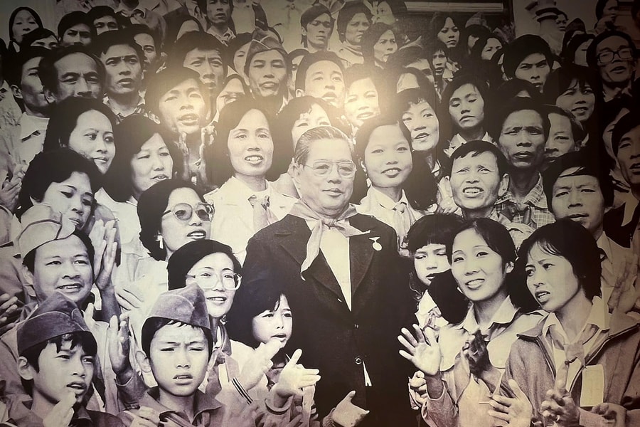 Triển lãm 'Tổng Bí thư Nguyễn Văn Linh - Cuộc đời và sự nghiệp': Từ trang tư liệu đến di sản 'Đổi Mới'