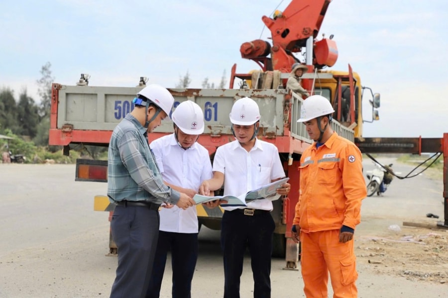 Hoàn thành vượt tiến độ giai đoạn 1 dự án cấp điện cho Nhà máy ô tô điện VinFast tại Khu công nghiệp Vũng Áng