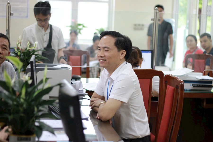 Người trúng tuyển công chức được xếp lương dựa trên thời gian đã công tác