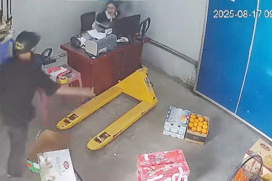 Bắt giữ người đàn ông cầm dao chém 3 đồng nghiệp trọng thương tại Hải Phòng