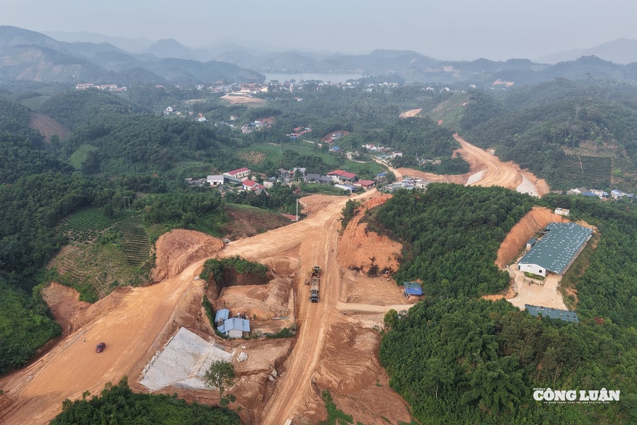 Không kéo dài tiến độ các dự án trọng điểm quốc gia