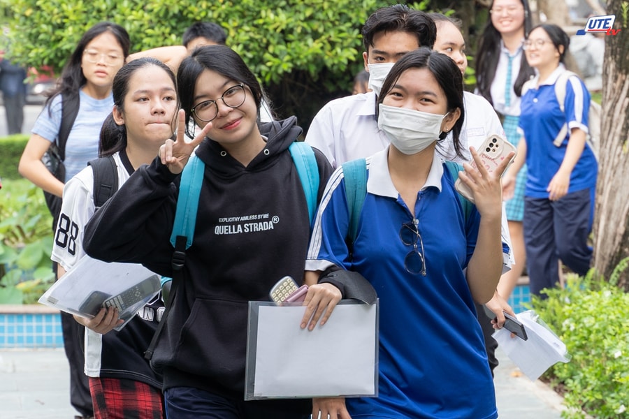 Một trường công bố điểm chuẩn, mở xét tuyển bổ sung ngay sau khi công bố