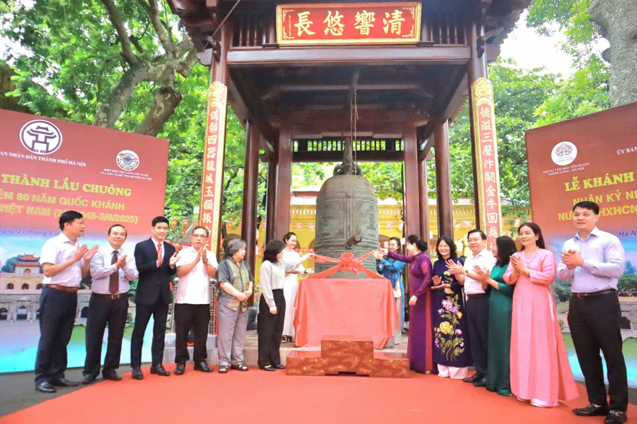 Hoàng thành Thăng Long khánh thành công trình 'Lầu chuông'
