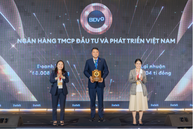 BIDV được vinh danh “Top 50 công ty niêm yết tốt nhất Việt Nam”
