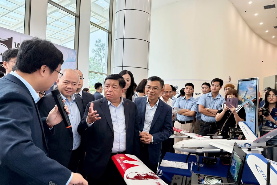 Thành lập 3 mạng lưới đổi mới sáng tạo và chuyên gia ngành công nghệ chiến lược