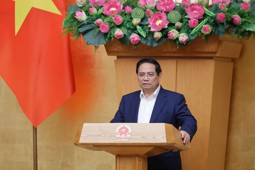 Khẩn trương hoàn thiện trình cấp có thẩm quyền các dự án luật, nghị quyết của Quốc hội