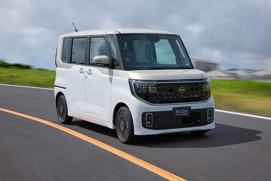 Nissan Roox 2026 - kei car thế hệ mới giá gần 290 triệu đồng