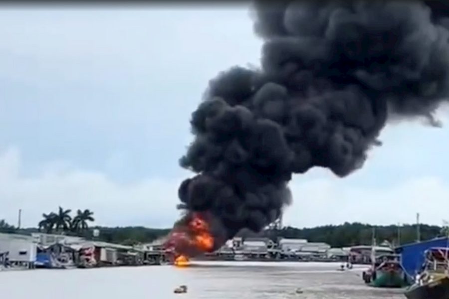 Ghen tuông chém 'vợ hờ', phóng hoả thiêu rụi 57 ki-ốt chợ Thanh Tùng