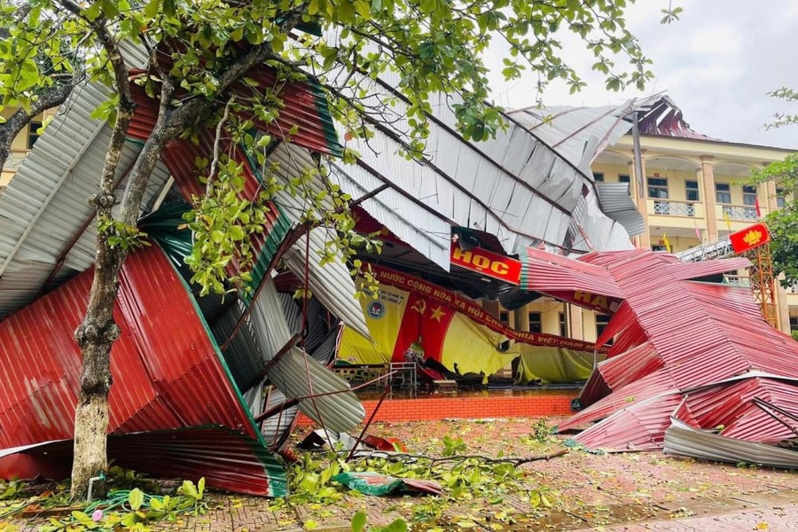 Sửa chữa, khắc phục các trường học, cơ sở y tế bị hư hại do thiên tai trước ngày 1/9