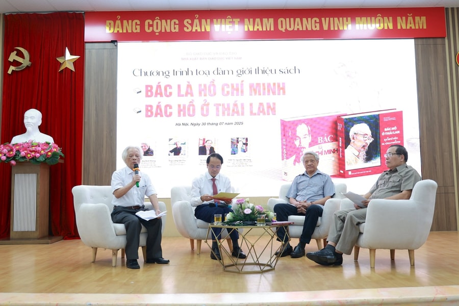 Nhà Xuất bản Giáo dục Việt Nam ra mắt 2 cuốn sách "Bác là Hồ Chí Minh" và "Bác Hồ ở Thái Lan"
