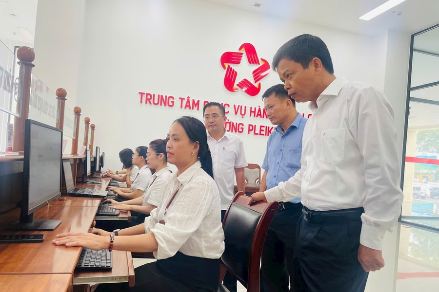 Gia Lai: Làm việc xuyên lễ, không có ngày nghỉ để chi quà tặng cho dân mừng Tết Độc lập