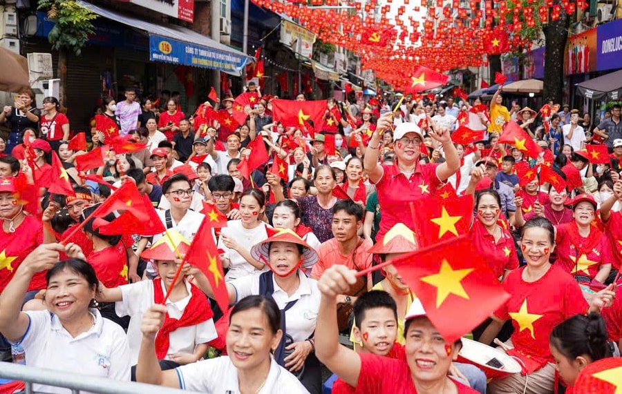 Thủ tướng chỉ đạo đẩy nhanh việc tặng quà Quốc khánh cho người dân