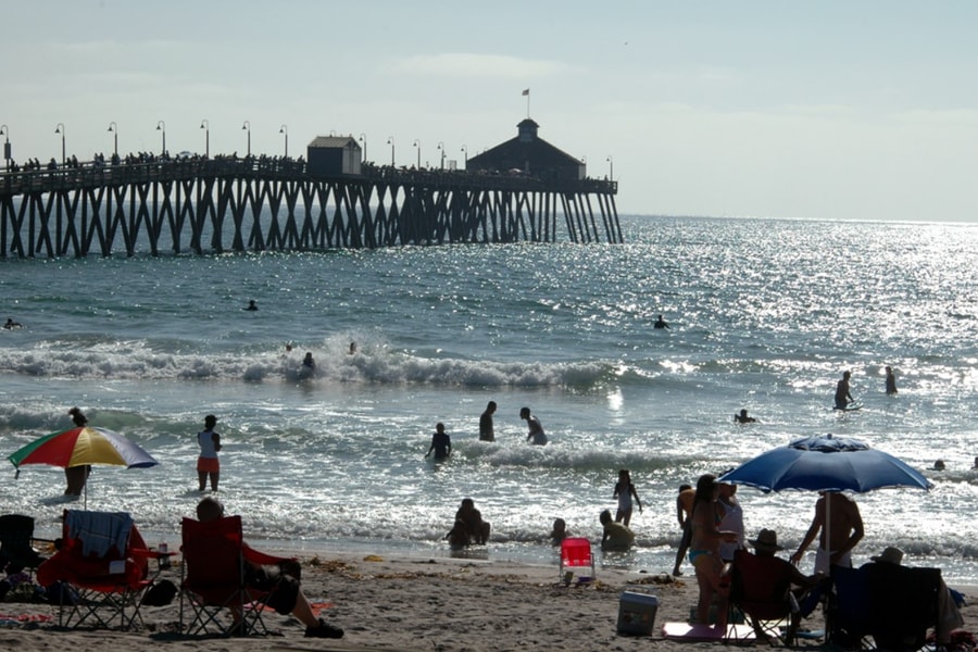 Người dân Mỹ có thể không được tắm biển dịp Lễ Lao động vì ô nhiễm