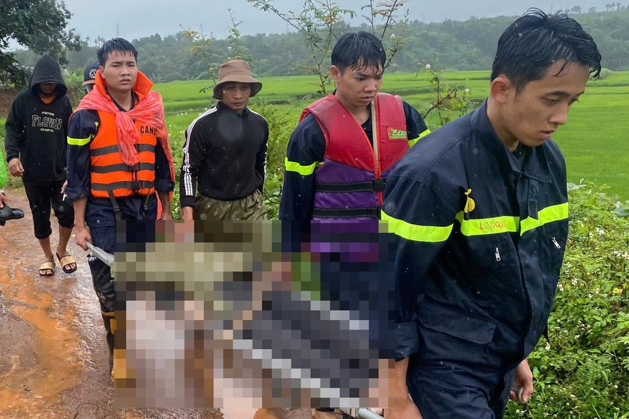 Gia Lai: Cả gia đình bị nước cuối trôi khi đi qua đập tràn, người vợ tử vong