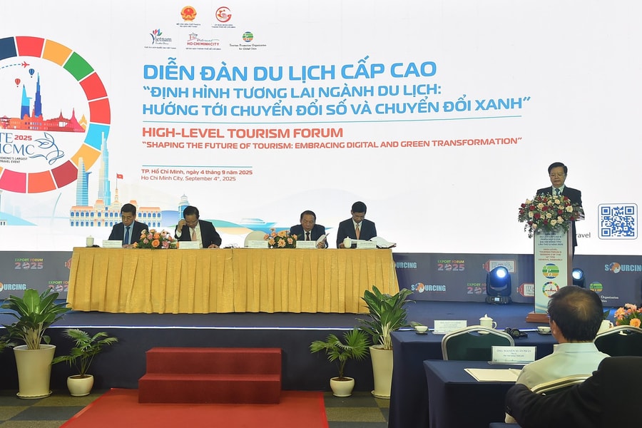 Nhìn nhận mới về du lịch: Hội tụ văn hóa, kinh tế, môi trường và công nghệ