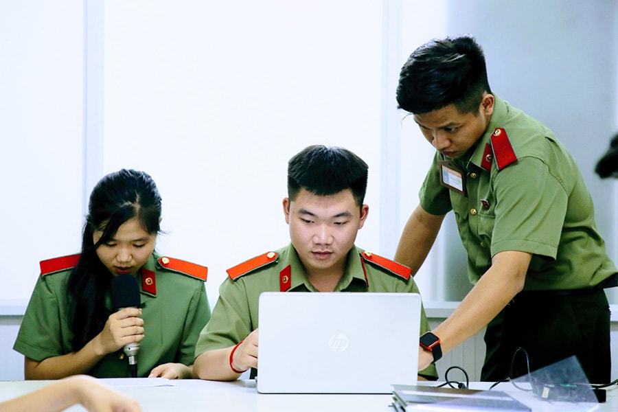 Đề xuất mới: Trao quyền phát ngôn cho Trưởng Công an cấp xã để tăng cường cung cấp thông tin báo chí