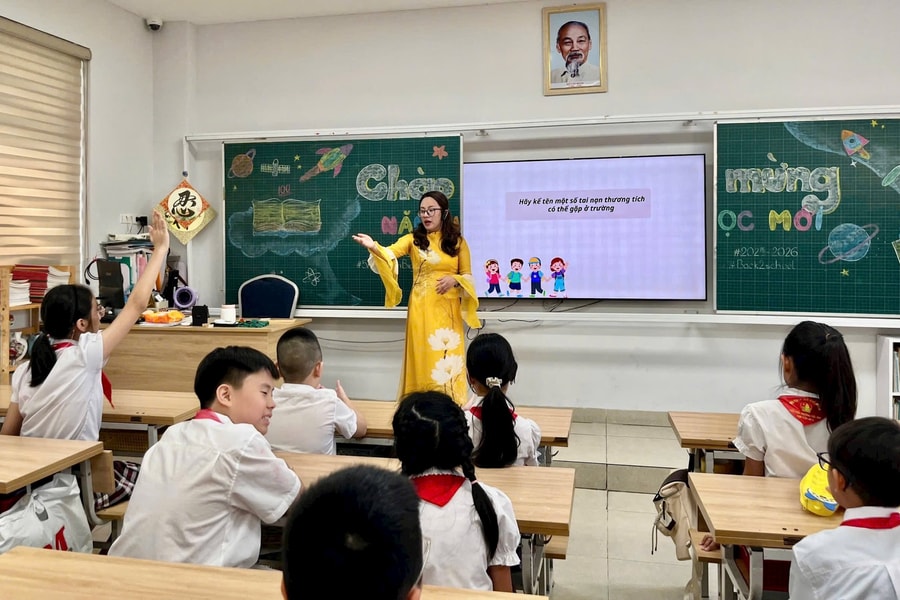 Đề xuất cho người đứng đầu đơn vị sự nghiệp công lập được tự chủ tuyển dụng viên chức