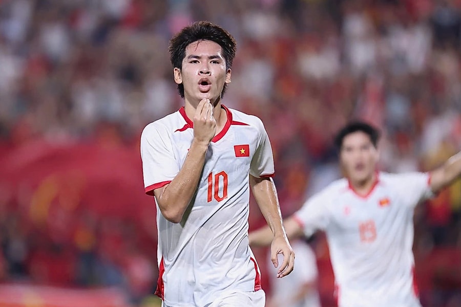 Vượt qua U23 Singapore, U23 Việt Nam duy trì ngôi đầu bảng C vòng loại U23 châu Á 2026