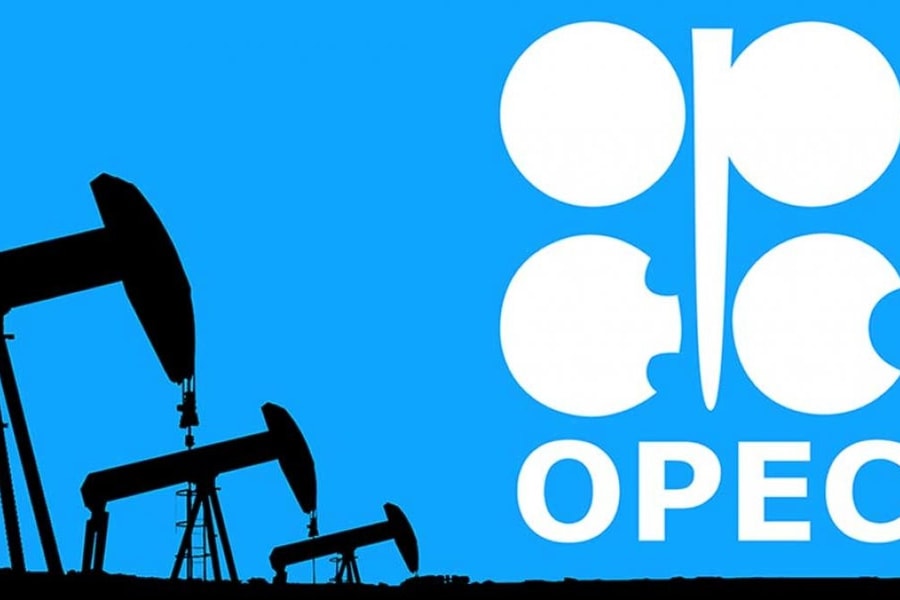 Giá xăng dầu hôm nay 1/10: Dầu thô mất giá trước kế hoạch tăng sản lượng của OPEC+