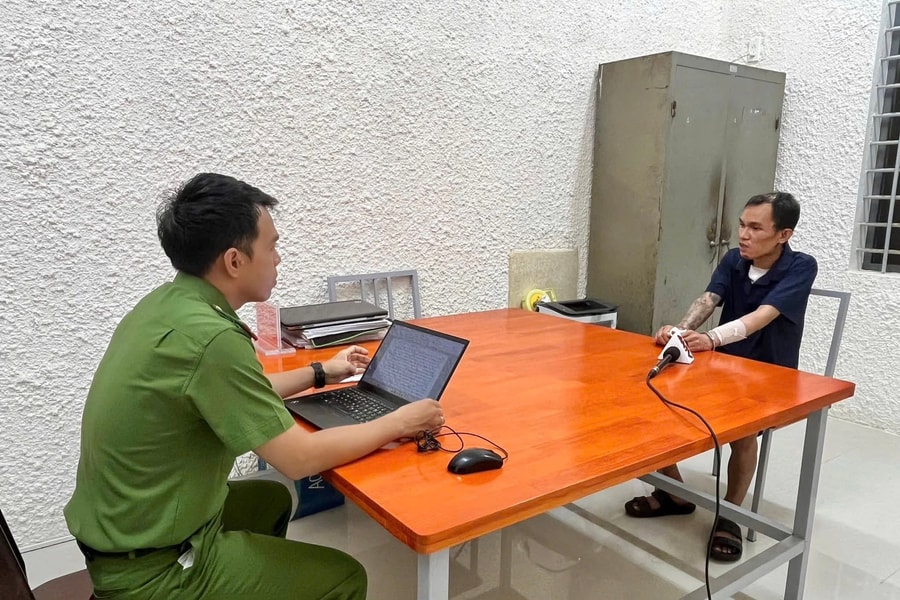 Khởi tố bị can, bắt tạm giam đối tượng đâm thiếu tá công an tử vong