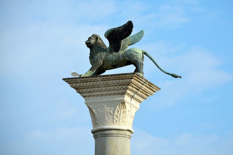 Biểu tượng sư tử có cánh ở Venice có thể bắt nguồn từ Trung Quốc