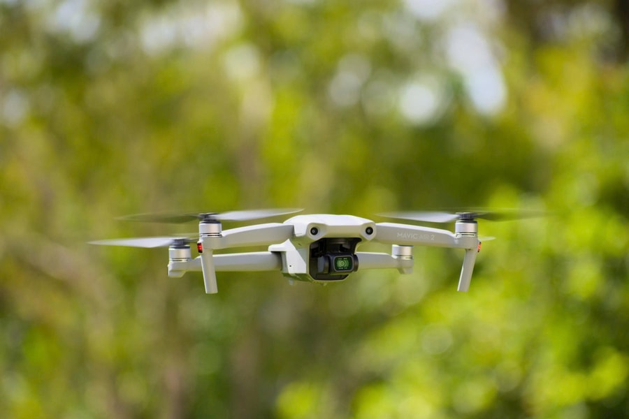 Hà Nội: Dùng drone 'soi' ô nhiễm từ khói rơm rạ đến bụi công trường