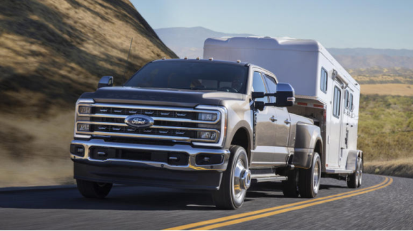 Hãng xe tính toán sức kéo như thế nào và vì sao bạn không nên vượt quá giới hạn