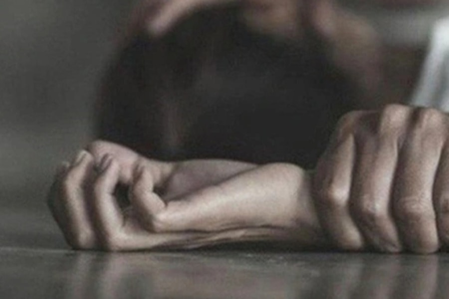 Bác sĩ hiếp dâm thai phụ lĩnh án hơn 2 năm tù