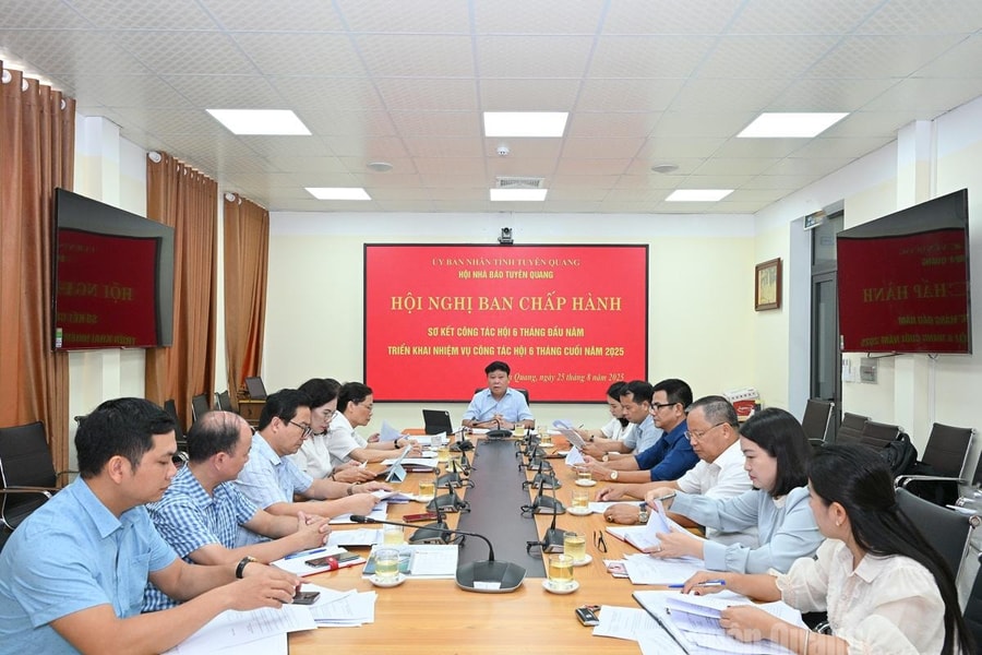 Nỗ lực “hoà nhịp” sau hợp nhất…