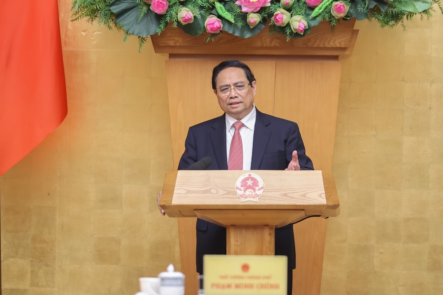 Thủ tướng: Phải vượt mục tiêu 3.000 km cao tốc và 1.700 km đường ven biển trong năm 2025