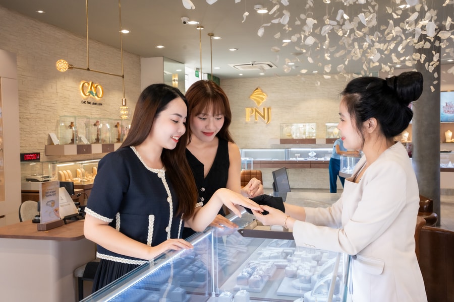 PNJ nằm trong Top 10 Thương hiệu Việt Nam mạnh nhất năm 2025