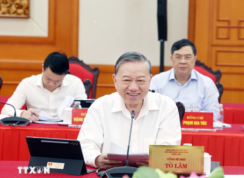 Bộ Chính trị làm việc với Ban Thường vụ Đảng ủy Quốc hội