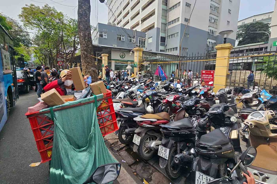 Hà Nội: Chấn chỉnh, xử lý nghiêm vi phạm tại các điểm trông giữ xe