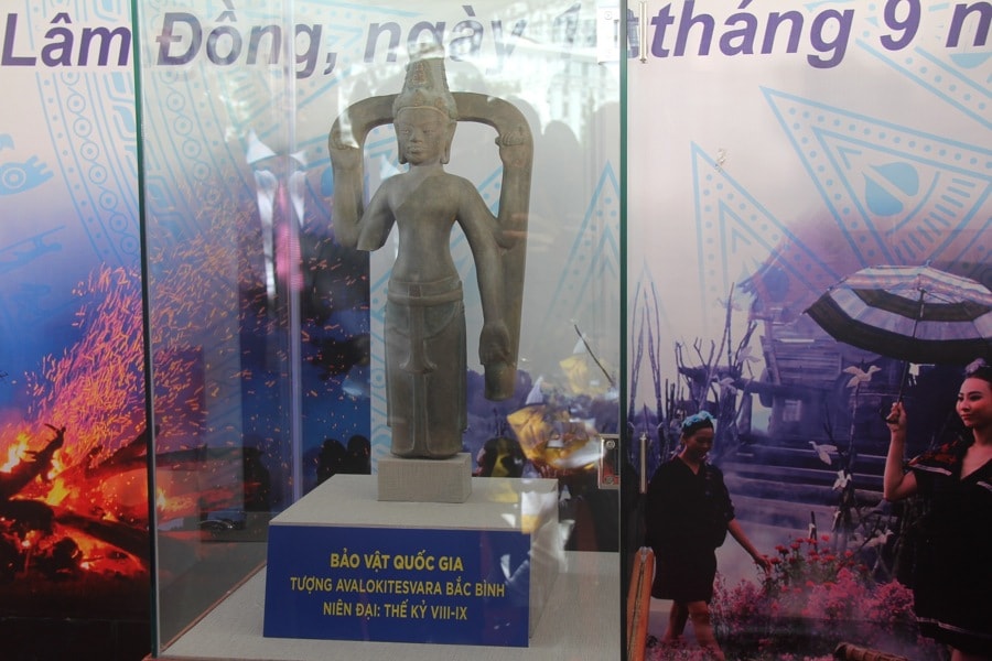 Công bố Bảo vật quốc gia tượng Avalokitesvara Bắc Bình