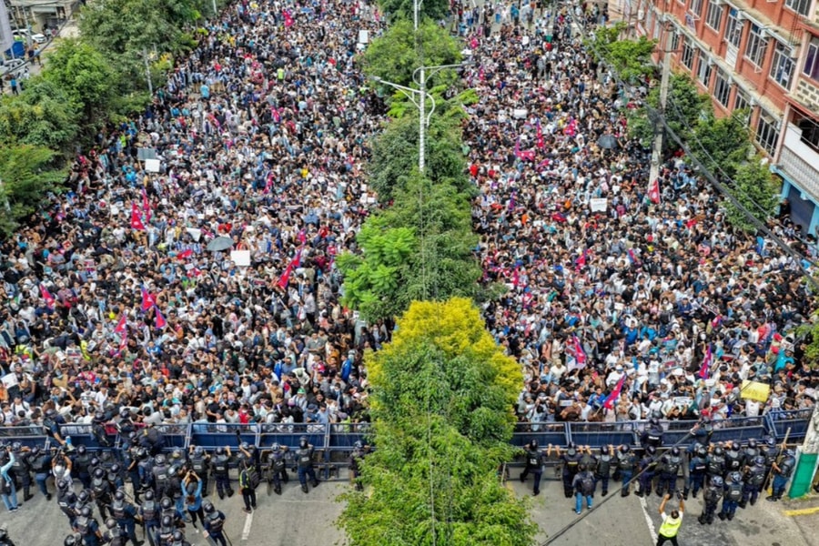 Bạo loạn ở Nepal: Phát hiện thêm nhiều thi thể bị đốt cháy, bắt lại hơn 3700 tù nhân